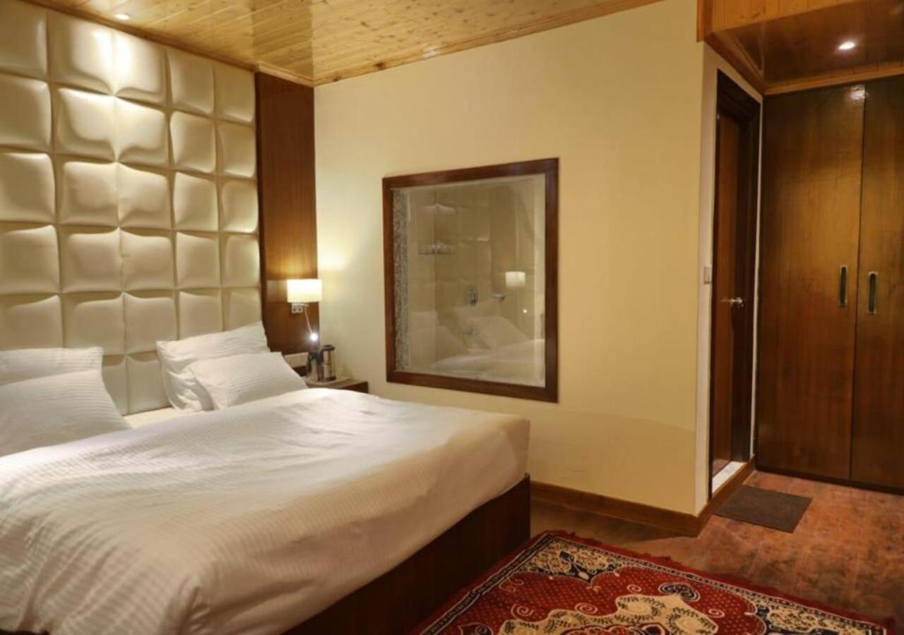 The Alpine Retreat Shimla Exterior photo