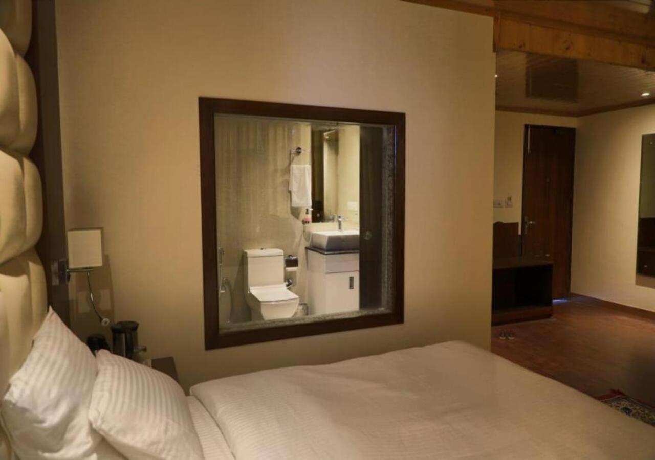 The Alpine Retreat Shimla Exterior photo
